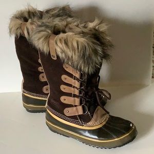 Sorel Joan of Artic Boots Faux Fur Lined Waterproof Boot Size 9